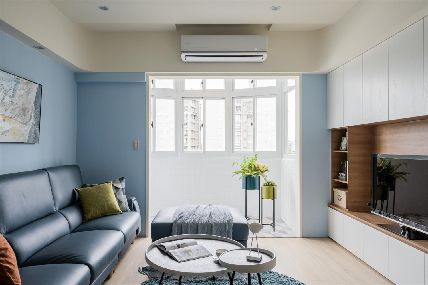 電視牆設計案例 9 – 系統櫃